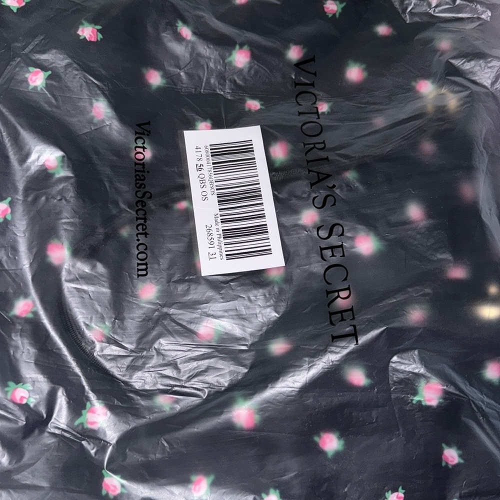 Victoria’s Secret Reversible Tote Rose Flower / Classic Stripes Pattern Tote Bag - Picture 5 of 5